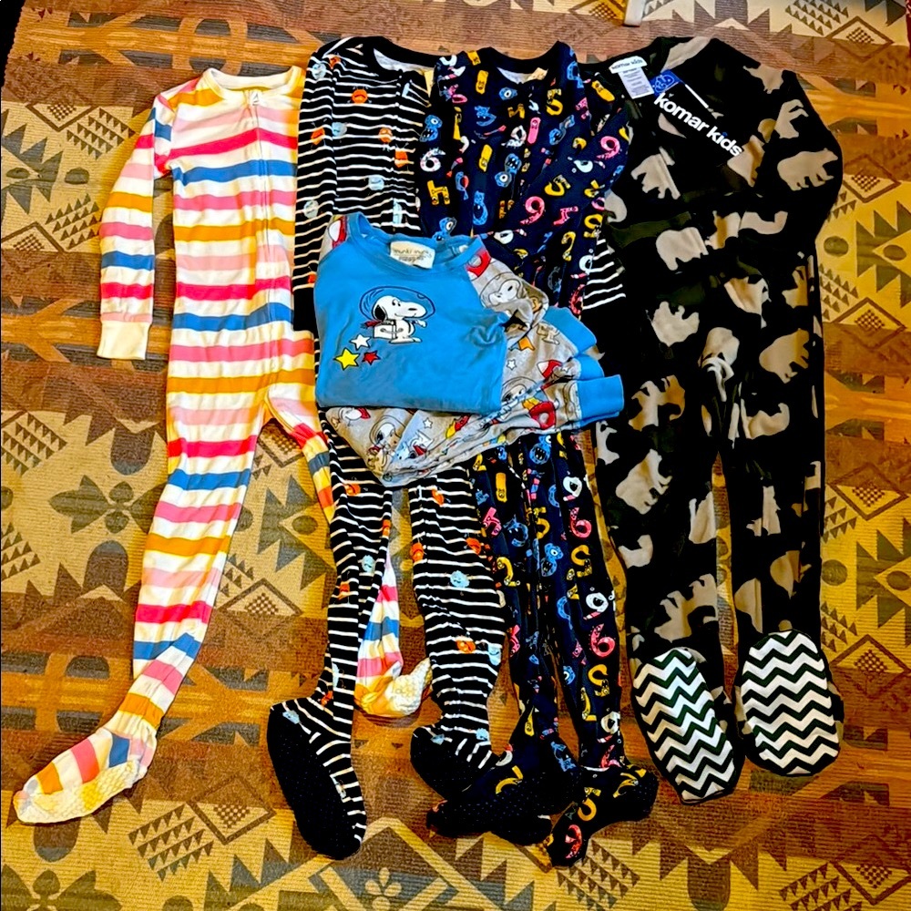 Kids 5T One Piece Pajama Set BUNDLE!!! - Multicolor